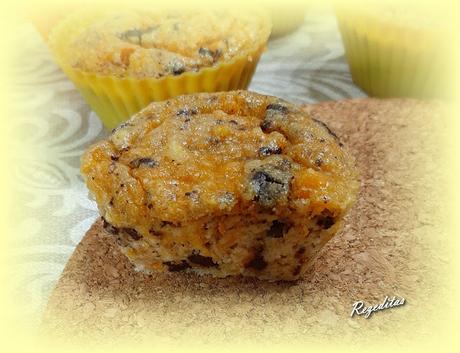 KETO-MUFFINS DE CALABAZA Y CHOCOLATE