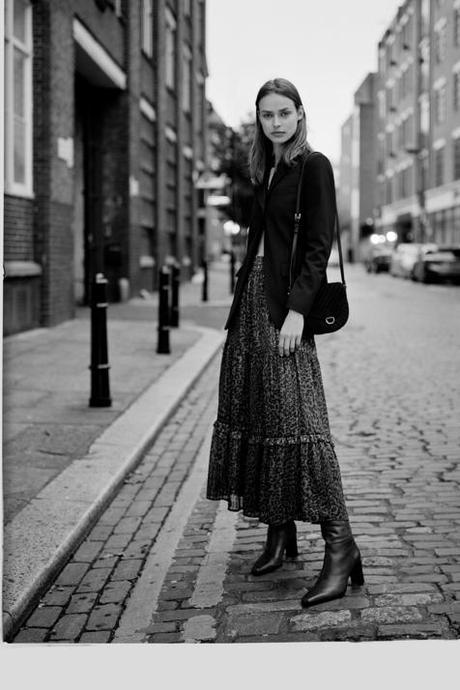 Falda Piel Volante Mango