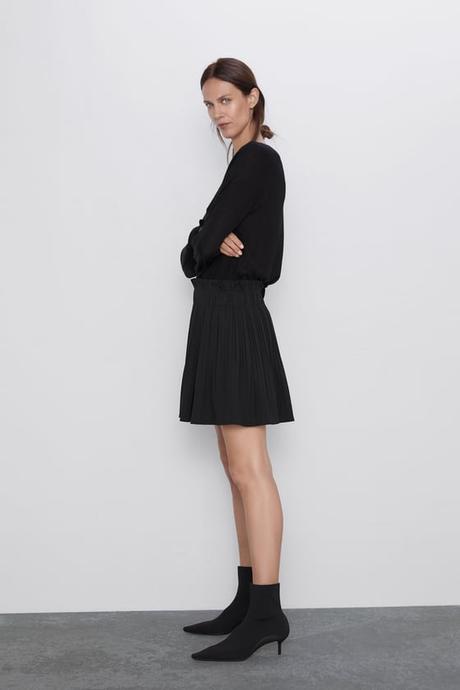 Falda Plisada Zara Negra Cuero