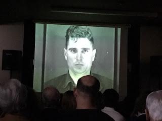 “DOCUMENTÁRIO” Y COLOQUIO SOBRE LAS TORTURAS DE LA PIDE E... “DOCUMENTÁRIO” Y COLOQUIO SOBRE LAS TORTURAS DE LA PIDE E...