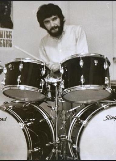 Efemérides del Rock y Heavy Metal: Qué pasó un 08 de Febrero