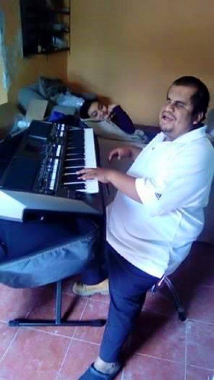 Fallece famoso tecladista del Centro Histórico