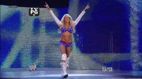 Kelly Kelly podría regresar  a WWE RAW