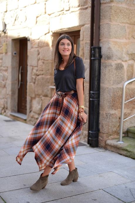 Falda Cuadros Naranja Zara