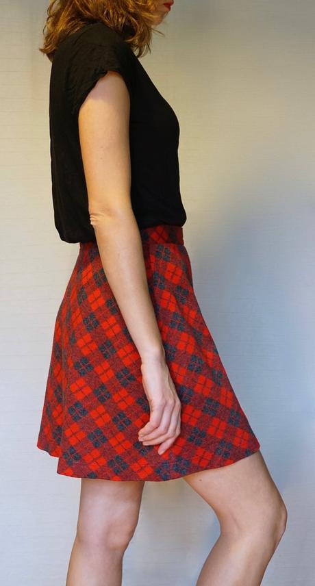 Falda Escocesa Roja
