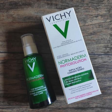 Serum Normaderm Phytosolution de Vichy.