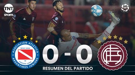 La Superliga Argentina al rojo vivo: atrás nadie afloja y adelante River se corta solo. La Superliga Argentina al rojo vivo: atrás nadie afloja y adelante River se corta solo.