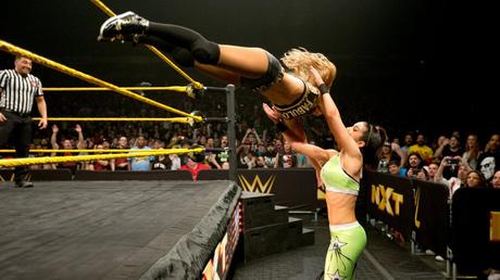Carmella Vs Bayley por el Título Carmella Vs Bayley por el Título