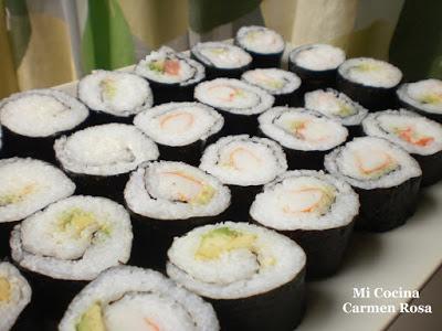 MAKI SUSHI DE LANGOSTINOS Y ESPÁRRAGOS BLANCOS CON MAYONESA