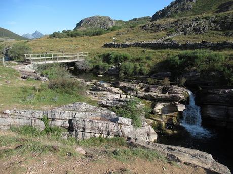 Isoba-Lago Isoba-Fortín de Alboleya-Vegafonda-Lago Ausente