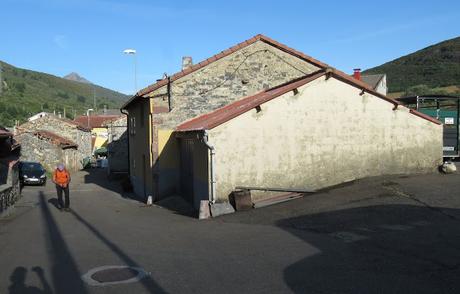 Isoba-Lago Isoba-Fortín de Alboleya-Vegafonda-Lago Ausente