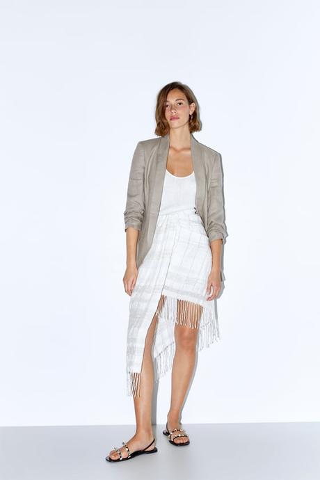 Falda Asimetrica Zara