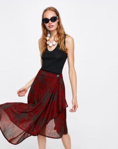 Falda Asimetrica Zara