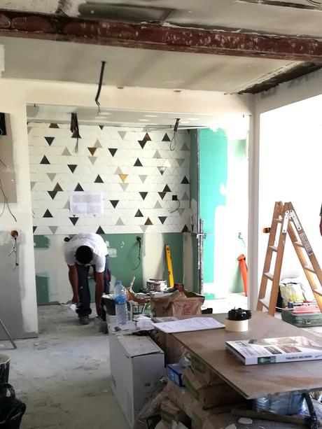 PROYECTO EMMME: el piso de Ana y Eduardo reforma integral madrid emmme studio Ana y Eduardo obra alicatado cocina.jpg