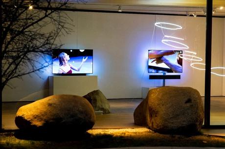 Philips TV muestra sus últimas novedades en una noche de diseño, luz y sonido Philips TV muestra sus últimas novedades en una noche de diseño, luz y sonido