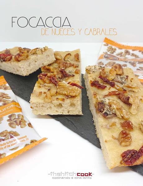 FOCACCIA DE NUECES Y CABRALES con aceite de romero y miel