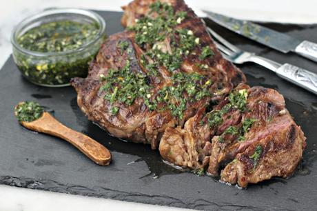 Bife de Chorizo con Chimichurri