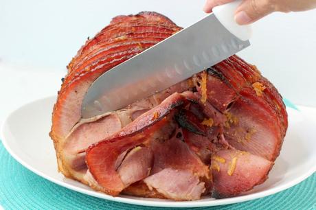 Jamón con glaseado de melocotón y brandy