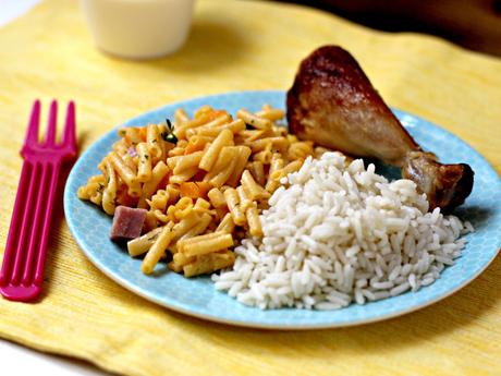 Macaroni & cheese con jamón, maíz y cheddar