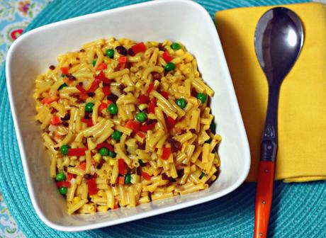 Macarrones con queso y bacon