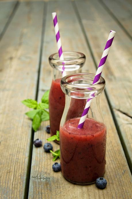 Jugo de granada y berries Jugo de granada y berries