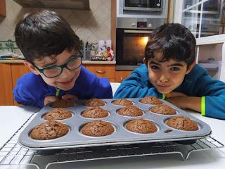 Magdalenas caseras de cacao - Sin leche, sin huevo, sin soja y sin ffss