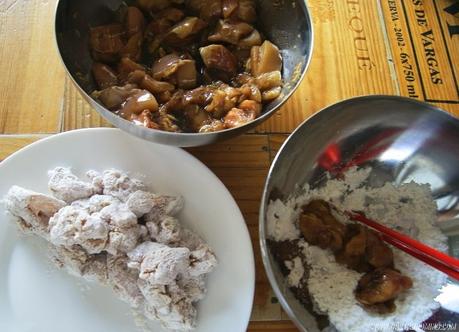 Karaage, pollo frito japonés Karaage, pollo frito japonés