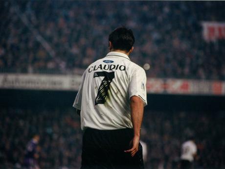 Los mejores jugadores argentinos de la historia del Valencia Piojo López entre los mejores jugadores argentinos de la historia del Valencia