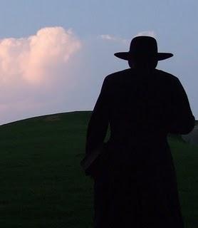 DUELO POR UNA ANTIGUA NÉMESIS  (4) [Dedicado a CAMINANTE]