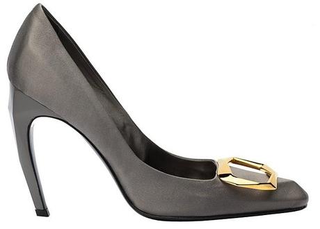 SARAH JESSICA PARKER ADORNANDO SUS PIES CON ZAPATOS DE ROGER VIVIER