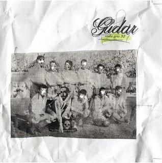 GÚDAR / VIDA GRIS 32