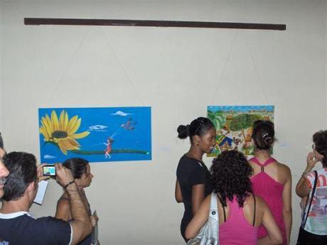 Acogió Camagüey IV Salón de Arte Naif