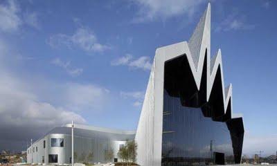 MUSEO DE GLASGOW RIVERSIDE DE TRANSPORTE COMPLETADO | ZAHA HADID