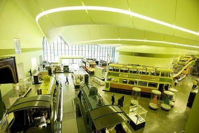 MUSEO DE GLASGOW RIVERSIDE DE TRANSPORTE COMPLETADO | ZAHA HADID