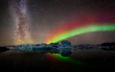 Aurora Boreal y la Vía Láctea (Islandia)