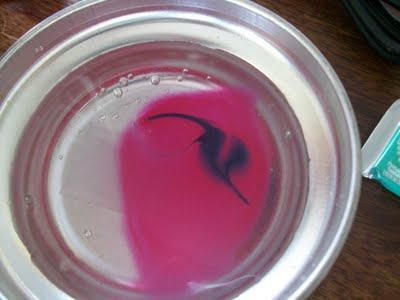 Uñas marbles... o manicuría para quienes tienen mucho tiempo libre.