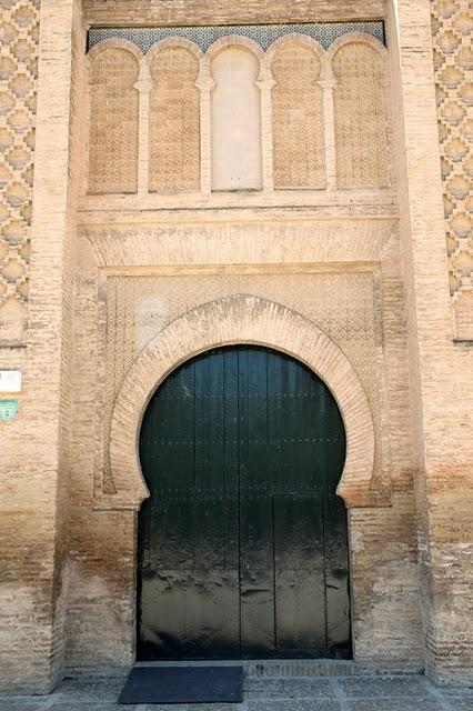 MamaPepita & Buharia Palace