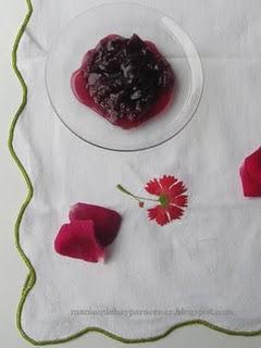 MERMELADA DE PÉTALOS DE ROSA