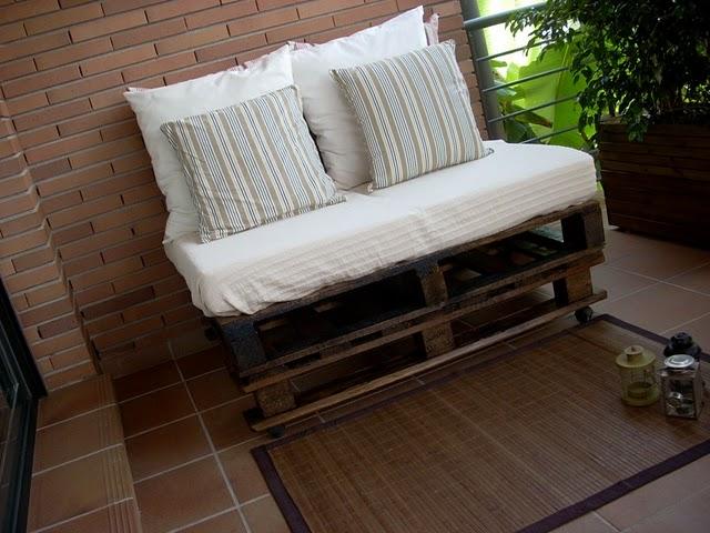 El sofá de palets de Yolanda por 12€