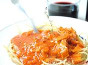 Espaguetis bolognesa atún aroma tomillo
