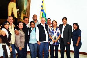 Fracción oficialista del CLEB ofrece respaldo al gobernador.