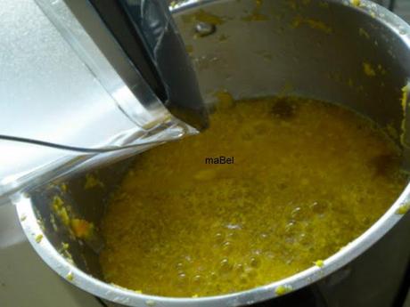 Zumo concentrado de naranja - 2 naranjas rinden 4 litros