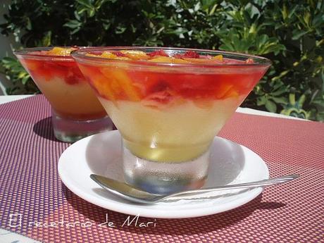 NATILLAS CON GELATINA DE FRESAS Y FRUTAS