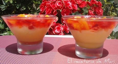 NATILLAS CON GELATINA DE FRESAS Y FRUTAS