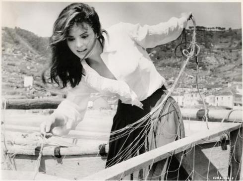 Tarde o temprano arderás: “Fuego” un melo-horror de Julio Coll e historietas de la edad de las coproducciones