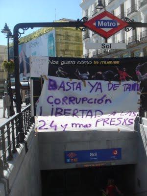 Enrique Flores (Madrid, 1967) y la acampada de Sol (Madrid, mayo 2011)