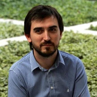 Los infiltrados, y no los “indignados”, provocan la violencia.