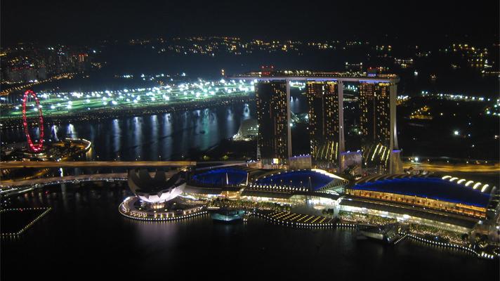 Noches por todo lo alto en Singapur