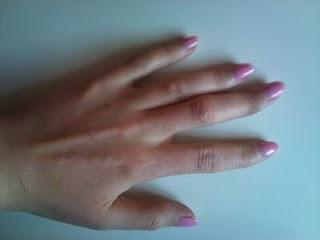 Bubblegum nails (uñas rosas)