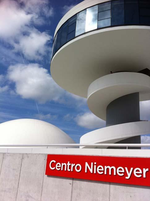 Centro Niemeyer